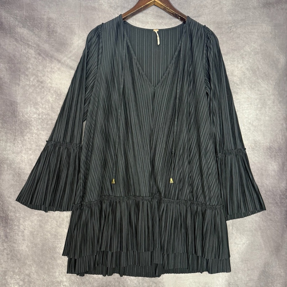 Free People Y2K Sz Small Can't Help It Oversized Pleated Bell Sleeve Mini Dress‎